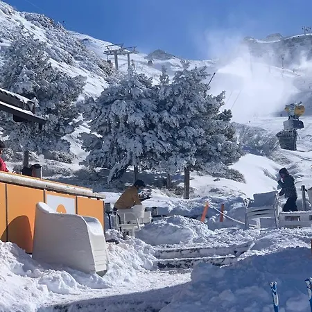 Διαμέρισμα Fantastic Brand New In Location Just Few Steps From The Slope! Private Parking *