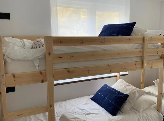 Lägenhet Fantastic Brand New In Location Just Few Steps From The Slope! Private Parking