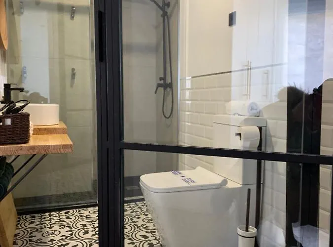 Fantastic Brand New In Location Just Few Steps From The Slope! Private Parking Sierra Nevada