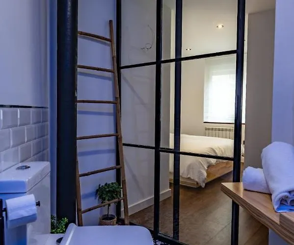 Daire Fantastic Brand New In Location Just Few Steps From The Slope! Private Parking